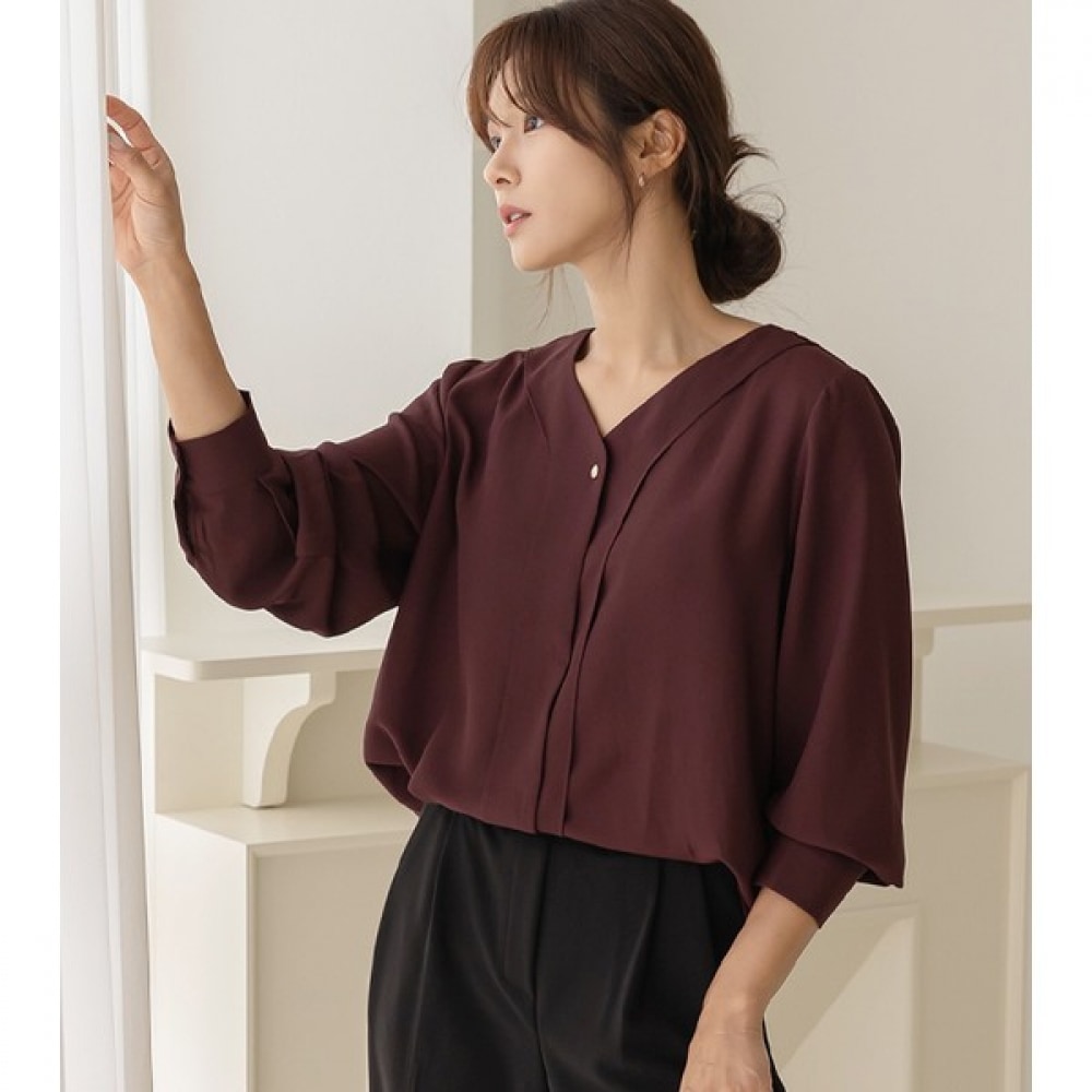 (Elysia) パールルナゴールドボタンショートブラウス 7,380円