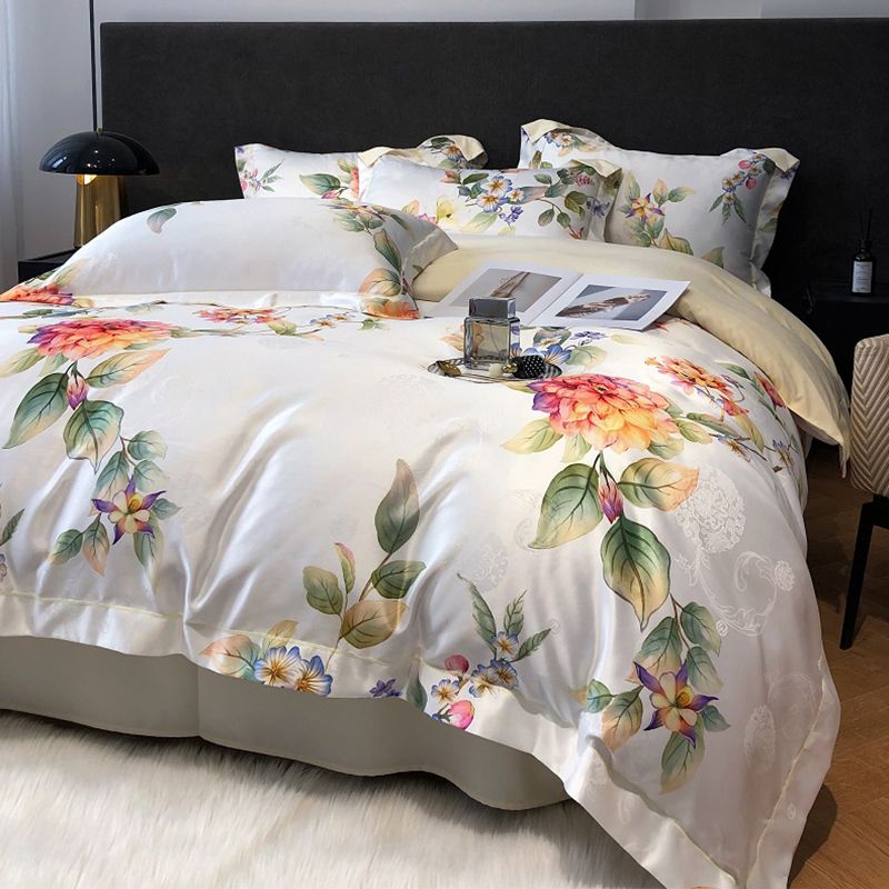 寝具 ベッド用品 カバーセット 4点セット掛け布団カバー ぜいたくなスタイル布団カバー グ 高級プリントとサテンのジャカード布団カバーのセット布団カバー シルクみたい ツルツル艶と