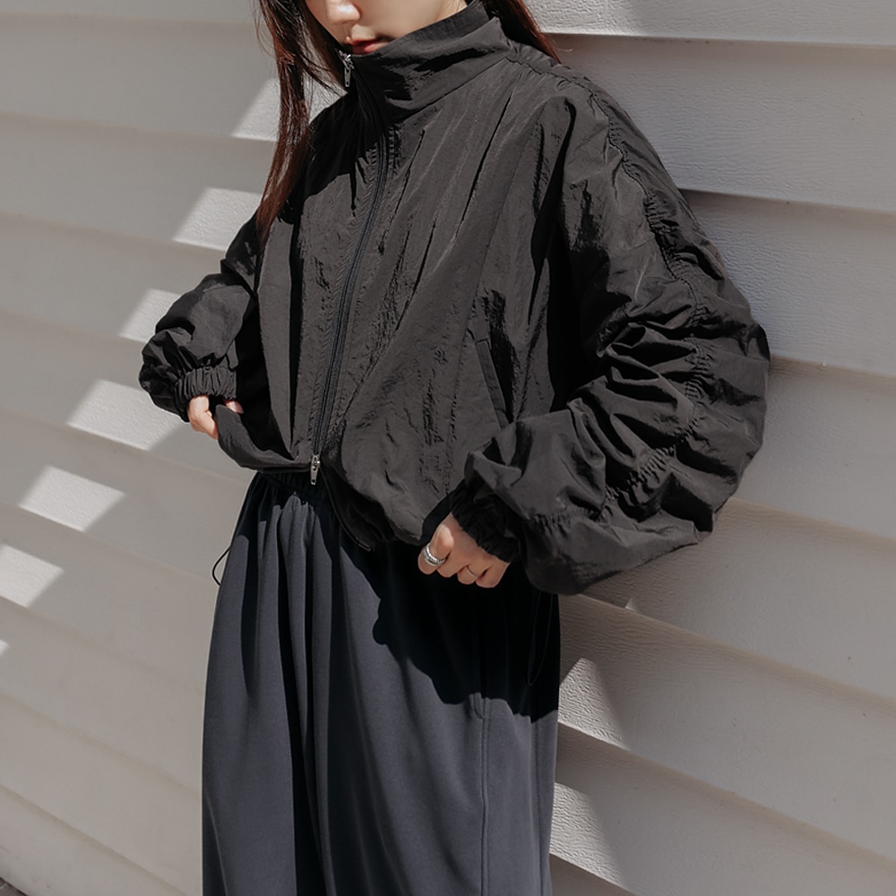 ポーツナイロンハイネックシャーリングジャンパー