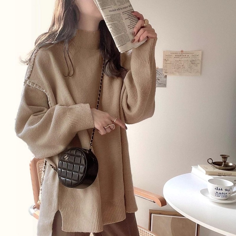 トップス セーター 長袖 ハイネック プルオーバー ミディアム丈 サイドスリット フィッシュテール 可愛い かわいい 大人可愛い きれいめ シンプル 上品 レトロ おしゃれ かっこいい カジュアル