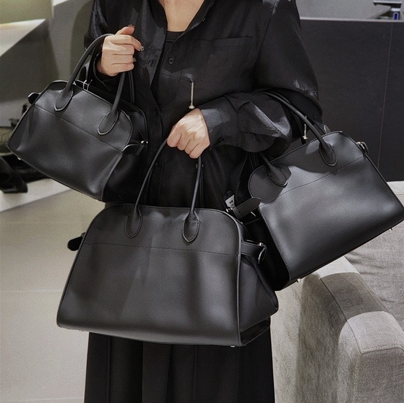 レデイースバッグカバントートバッグ23新作本革レザー大容量A4通勤ビジネス3サイズ４カラー 5,792円