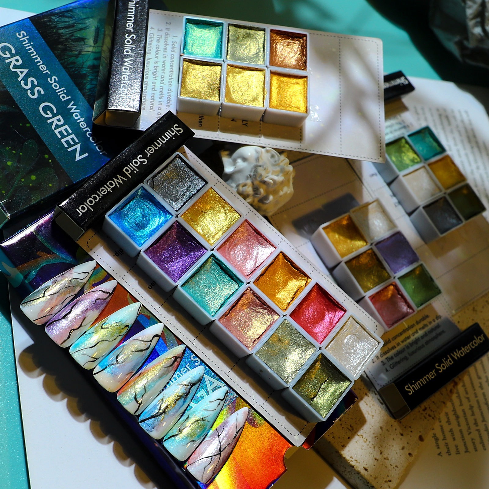 【10個セット】12色セット ジェルネイル ネイルパウダー ミラーネイル 水彩パレット ホームサロンやネイルサロンに適しています