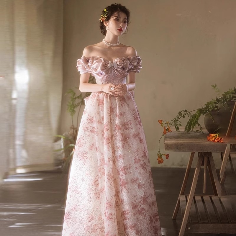 結婚式 パーティードレス 発表会ドレス レトロなウェディングドレス新作高級感のある個性的なワンショルダーの宴会・婚約用ブライダルガウン（女性用）