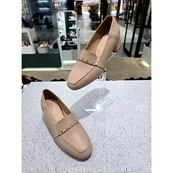 [坡州店] [] 女性チェーン飾りローファーヒール 712539011 4cm