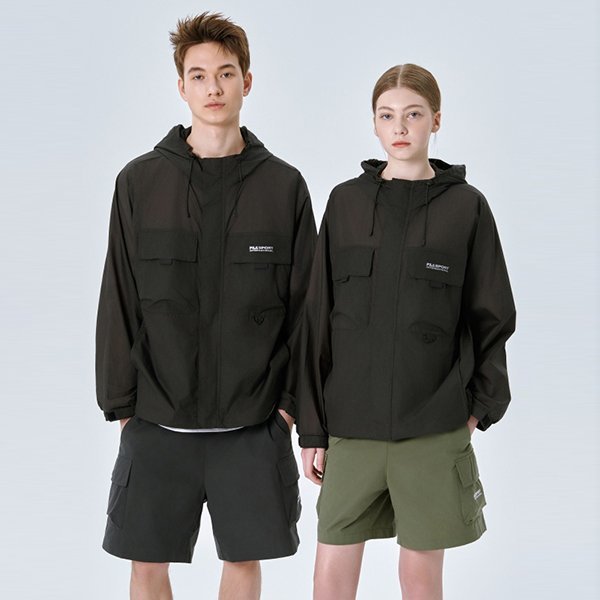 フェラ FILA 軽量リップストップウィンドブレーカー