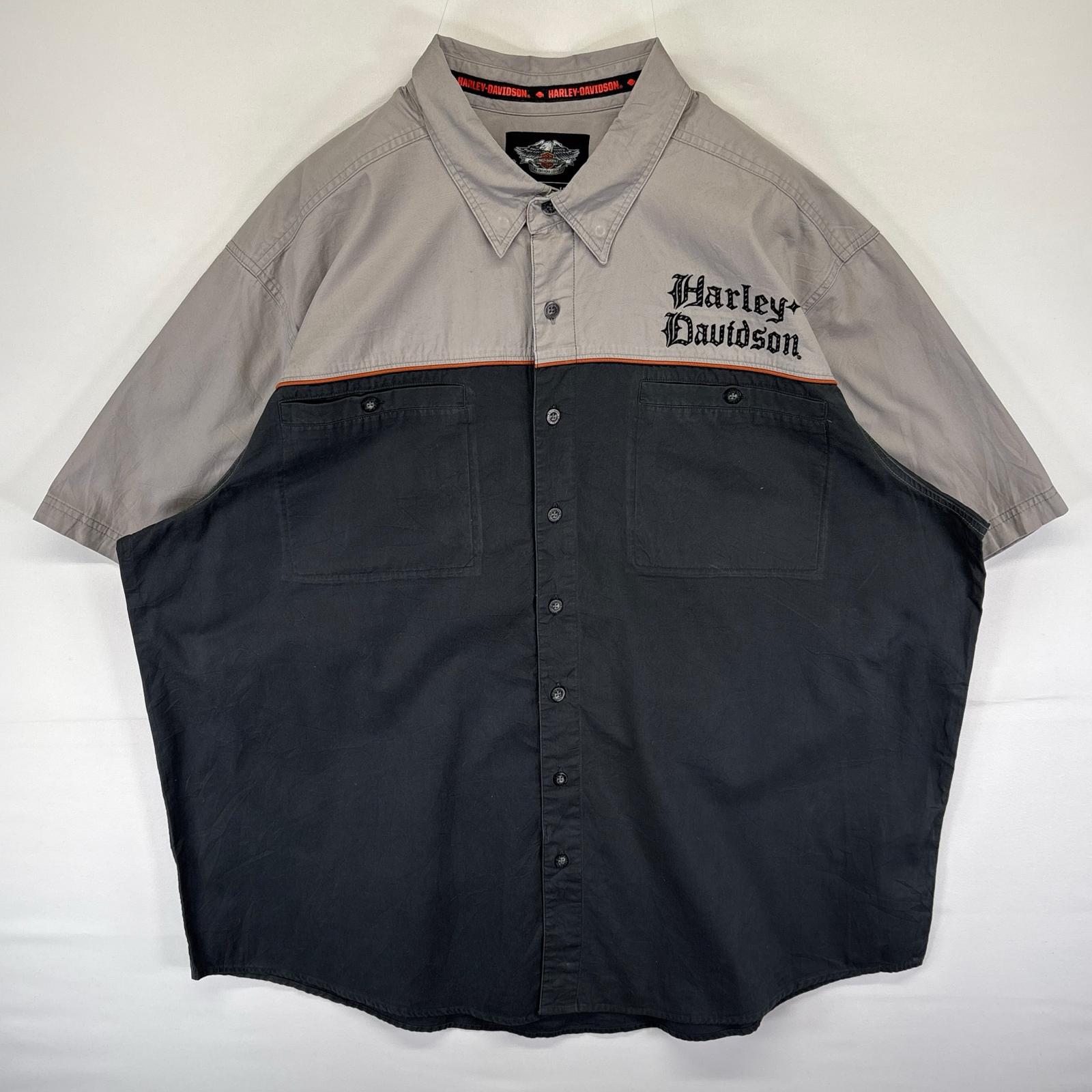 古着 美品 ハーレーダビッドソン Harley Davidson 半袖シャツ レーシング バックロゴ刺繍 デッドストック タグ付 3XL グレー系 メンズ
