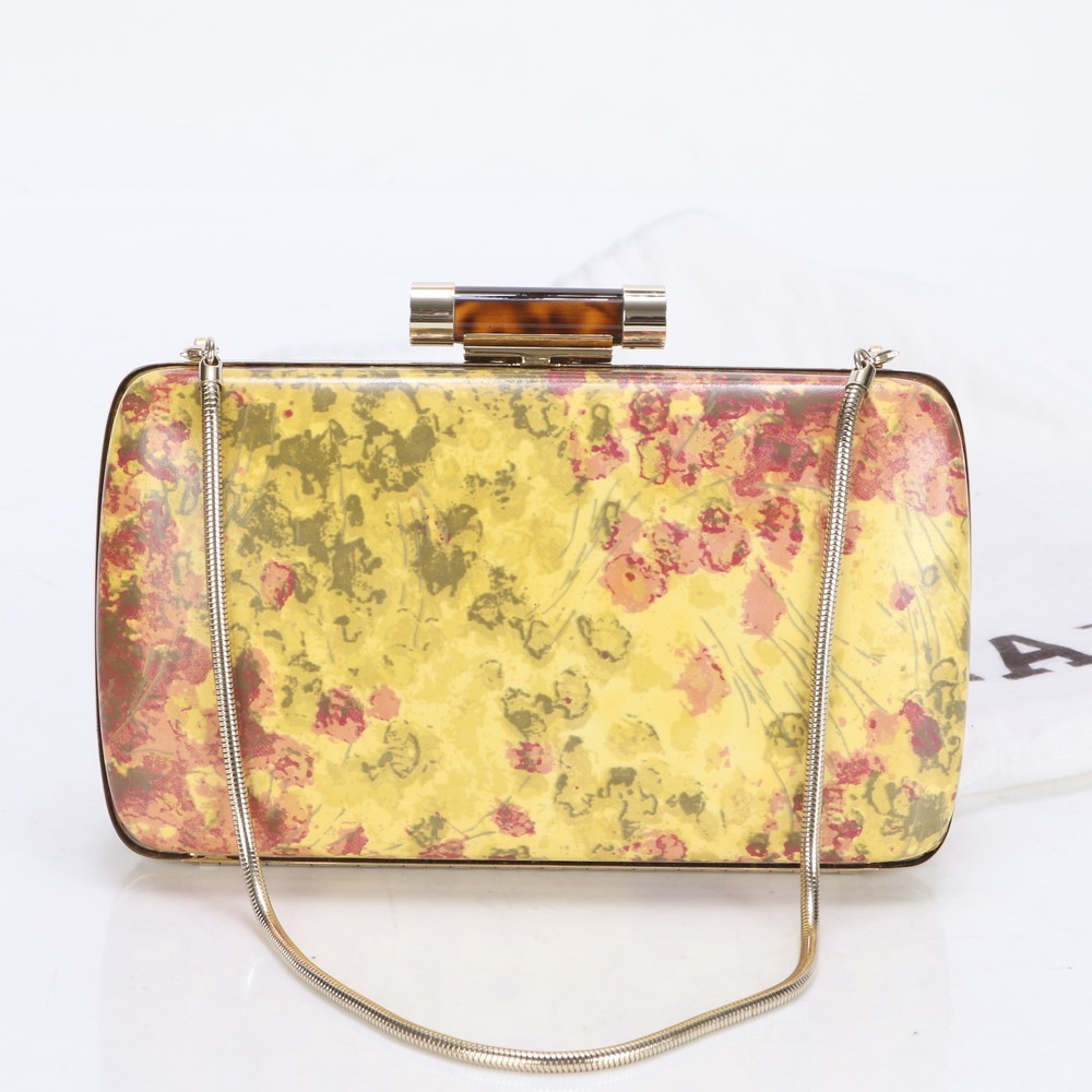 美品 ゴールド チェーン クラッチ ショルダーバッグ 肩掛け トート ハンド レディース RRE CE27-10 中古