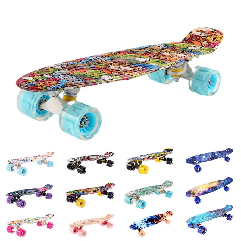 スケートボード スケボー 22インチ ミニクルーザー ABEC-7ベアリング採用 光るウィール 高精度 4,560円