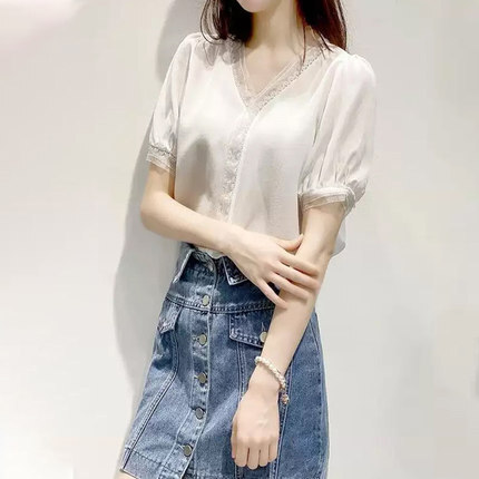 トップス プルオーバー ショート丈 半袖 パフスリーブ Vネック レース シフォン かわいい 大人可愛い きれいめ シンプル カジュアル 大人 上品 おしゃれ 大人女子 メンズライク ラブリー 7,375円
