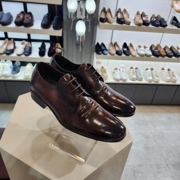 HC10 メンズブラウン スリムフィット フォーマルシューズ 3cm LCMD70U51485 (45265416)