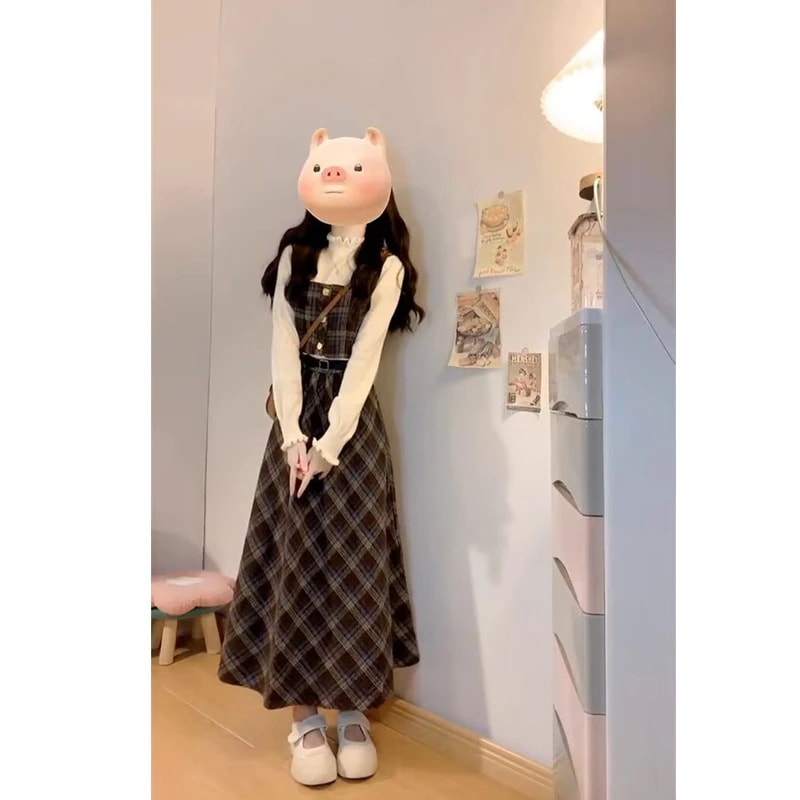 シャネル風のレディースチェック柄オーバーオールドレス2025年秋冬新作プチスタイルのロングドレスセット