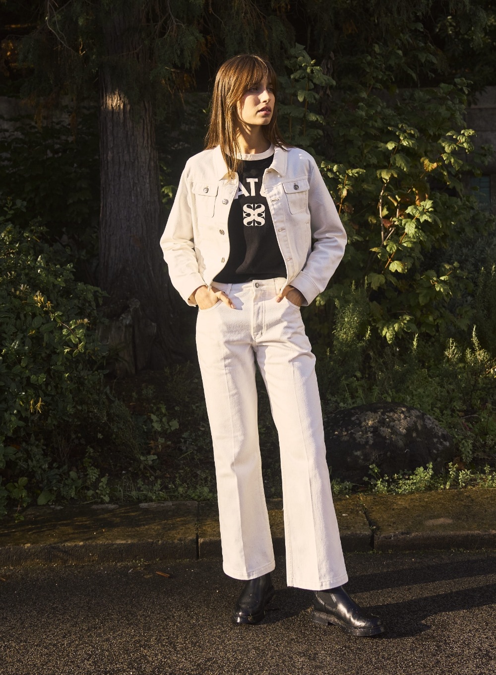 【SATUR】26SS (W) CLASSIC STRAIGHT DENIM PANTS : WHITE