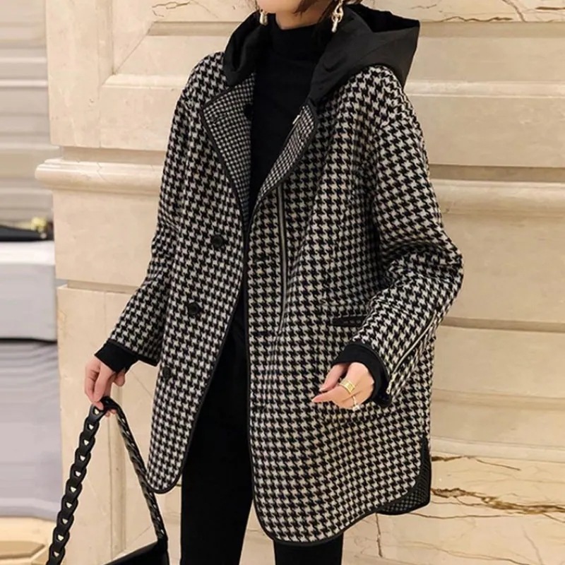 見逃し禁止!取り入れたいレトロ千鳥格子フード付きブレストポケット付きコート