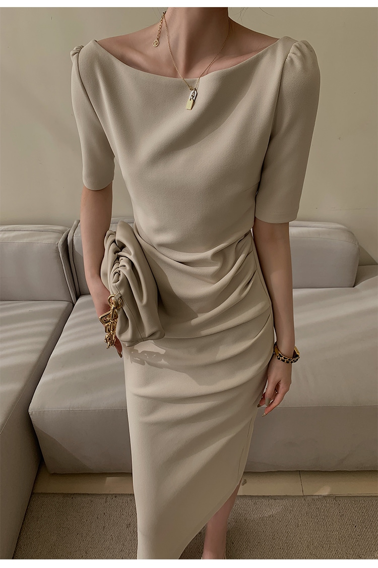 ワンピース デート ワンピドレス ミモレ ミモレ丈 ミディアム丈 袖あり 七分袖 ボートネック 襟なし スリム ストレート Iライン スリット サイドスリット かわいい 大人可愛い きれいめ シンプル