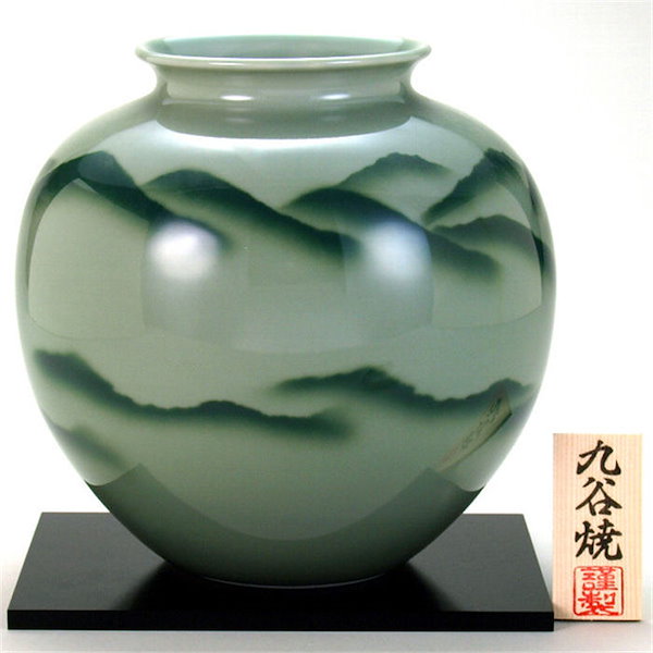 Qoo10] 九谷焼 8号花瓶 青磁山 ( 花器 おし