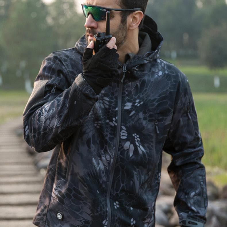 冬の特恵フィッシング アウトサイド 登山 山登り 釣り フード付き 裏起毛春秋冬 UVカット 軽量 長袖シャツ メンズ レディース 撥水防風