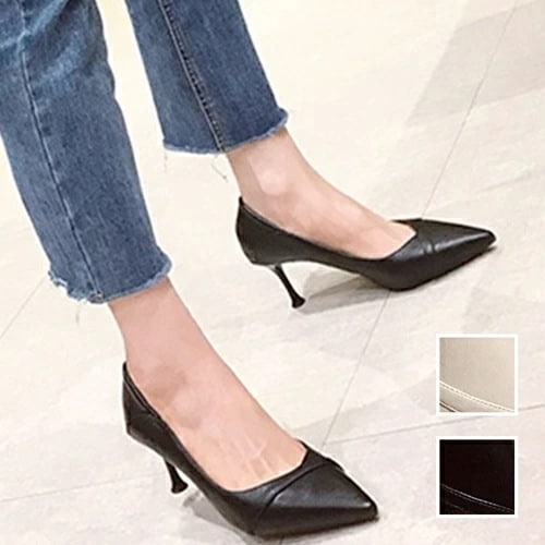 パンプス 韓国 ファッション レディース 春 夏 秋 冬 ブライダル お呼ばれ コーデ 成人式 二次会 同窓会 20代 30代 40代 50代 2025 アシンメトリー カッティング ベーシック