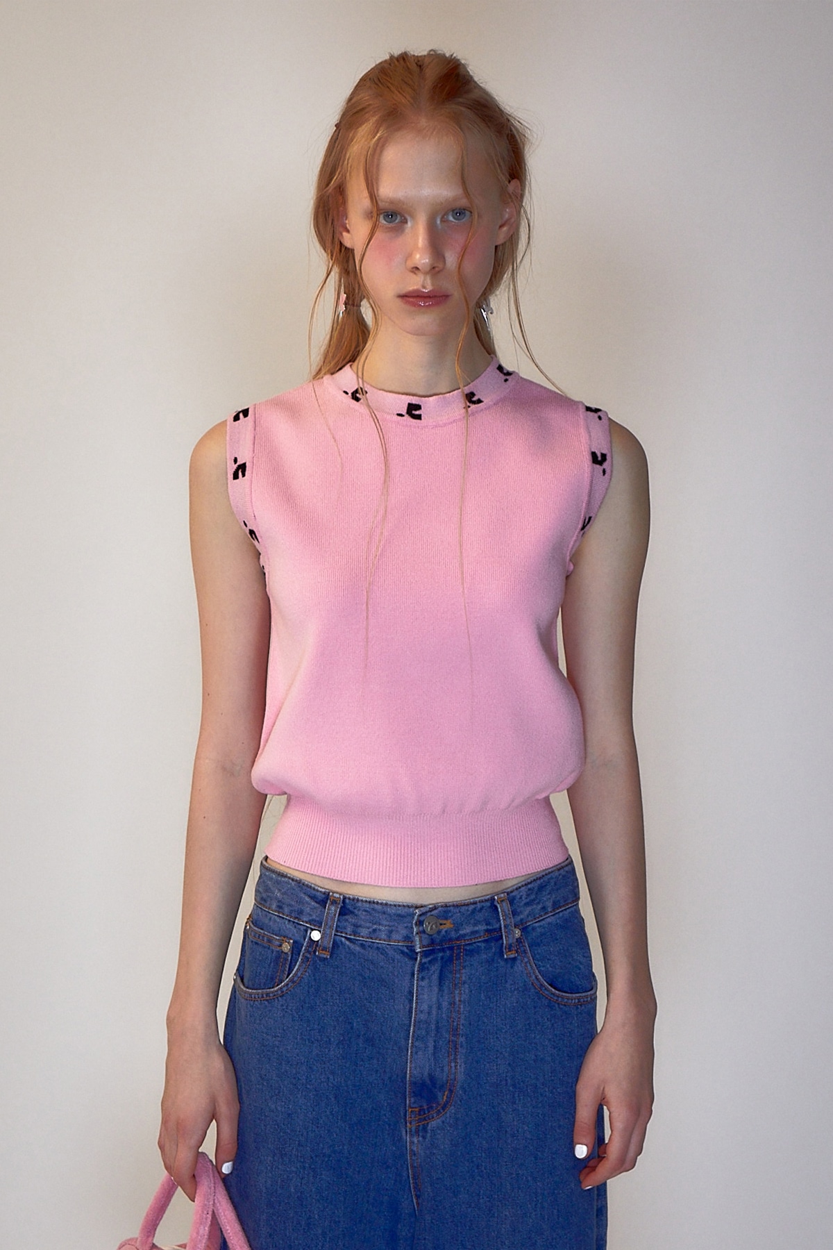 【REST & RECREATION】 RR LOGO SLEEVELESS KNIT TOP : 3COLOR