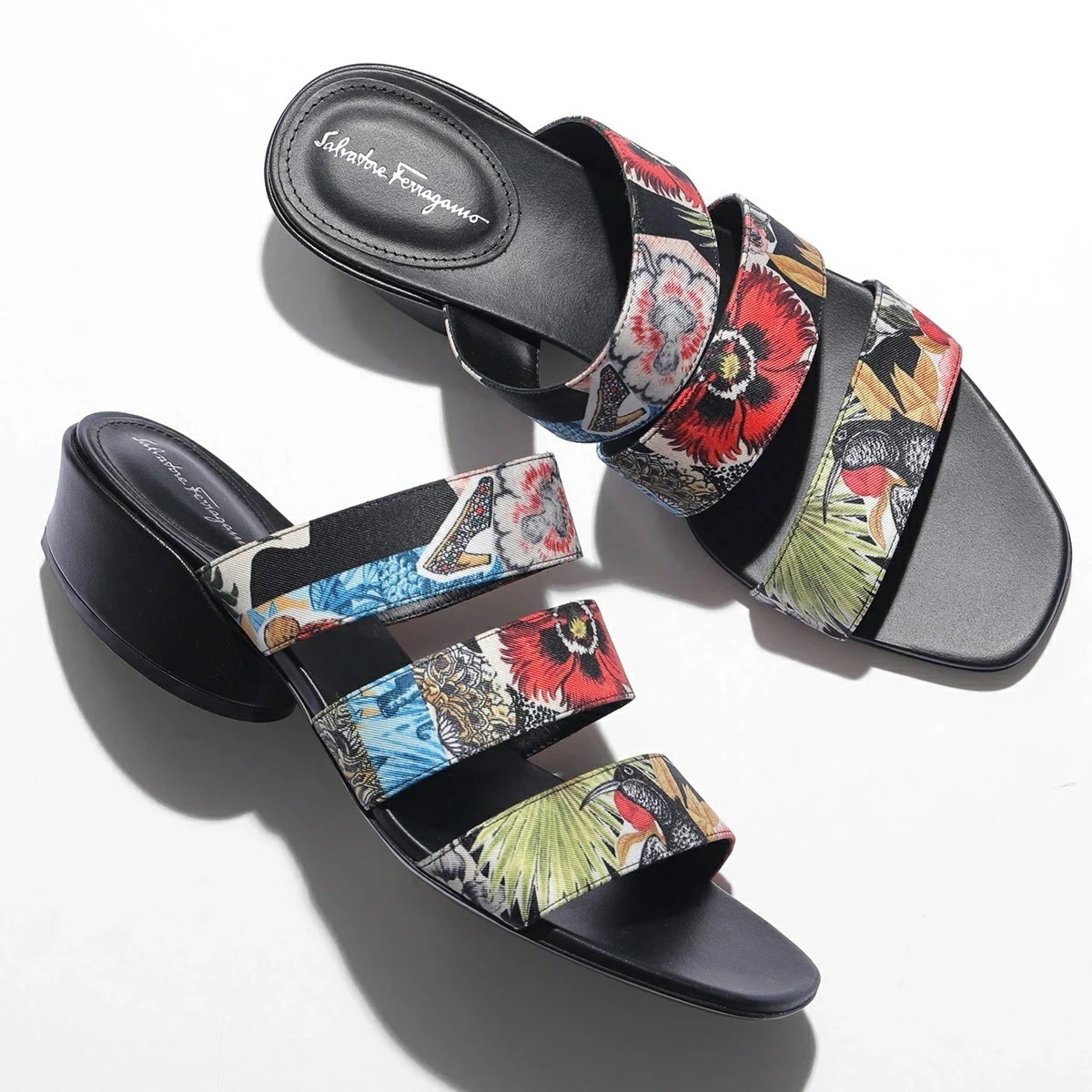 FERRAGAMO フェラガモ サンダル MAYA 30 1 0736621 レディース フラワープリント ミュール レザー オープントゥ ローヒール ロゴ シューズ 靴 NERO