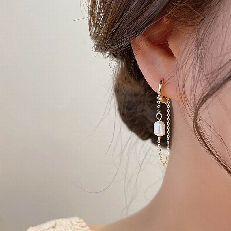 【急速出荷!】女性のためのファッションオーバルパールチェーンロングイヤリング韓国風パーソナリティしいジュ