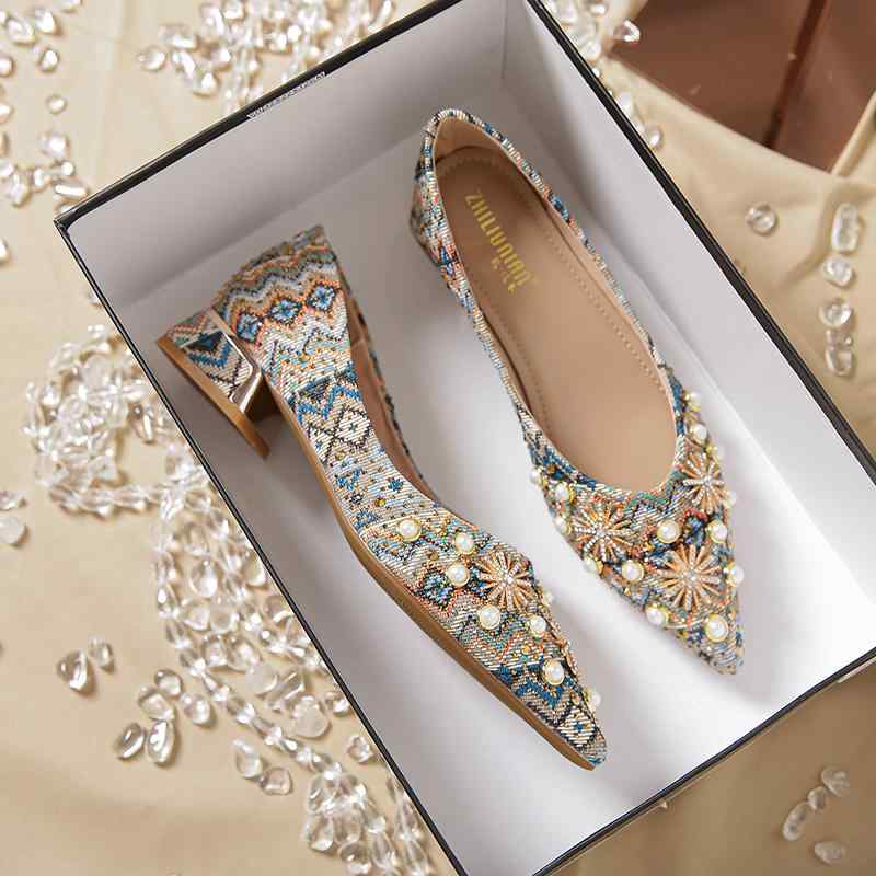 パンプス レディースシューズ ミュール ポインテッドトゥ キラキラ パーティー 大きいサイズ 小さいサイズ 女性用 春 きれいめ 多用途 ラインストーン 通学 お出かけ 女子会 デート ローヒール ア