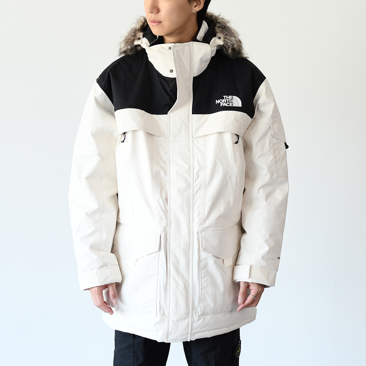 THE NORTH FACE ザ・ノースフェイス ダウン アウター MCMURDO2 マクマード2 パーカー メンズ ブラック ホワイト ダウンジャケット 防寒 人気 おすすめ