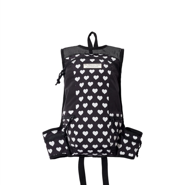 【THE MUSEUM VISITOR】 MESH MOUNTAINEERING HEART PRINTED BACKPACK : BLACK