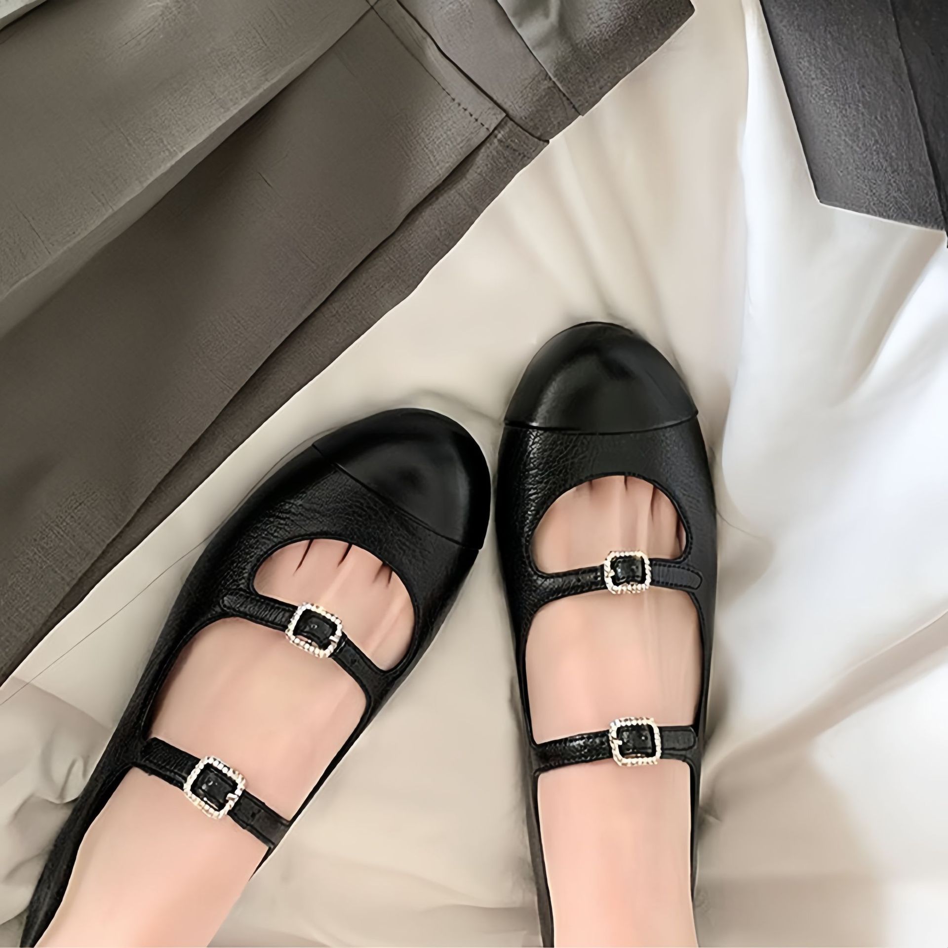 Cowhideバージョンsu Yinyin同じ小さなフレグランススタイルの靴カラーブロックダブルダイヤモンドバックルメアリーzhenシューズレディースシングルシューズ