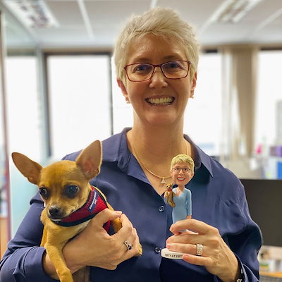 現行　カデュネ　未使用　シルク調　ペプラム　ジャケット　ブルゾン　黒　ブラック 現行 カデュネ 未使用 シルク調 ペプラム ジャケット ブルゾン 黒