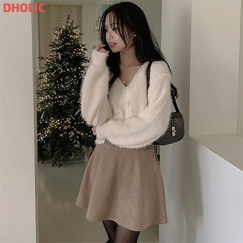 [メガ割りSALE]スエード調バックゴムミニフレアスカートパンツ 5,073円