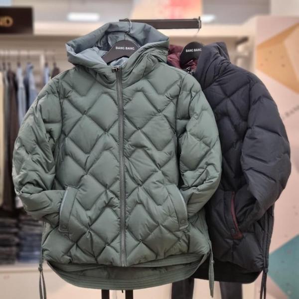 HC21 女性ポケット配色フード付きパディングジャンパー NUL807 (S42018640)