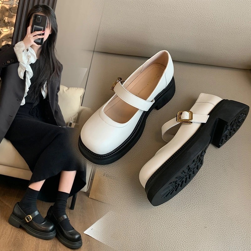 厚底ローファー 浅いカレッジスタイルの靴 幅広で太めのプラスサイズ婦人靴