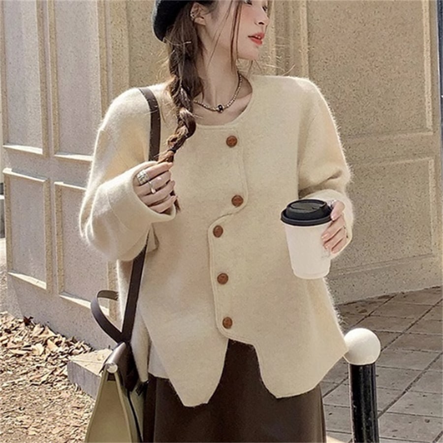 アウター カーディガン 羽織り ショート 袖あり 長袖 ハイネック タートルネック フレア Aライン 厚手生地 ニット かわいい 大人可愛い 綺麗 シンプル カジュアル 大人女子