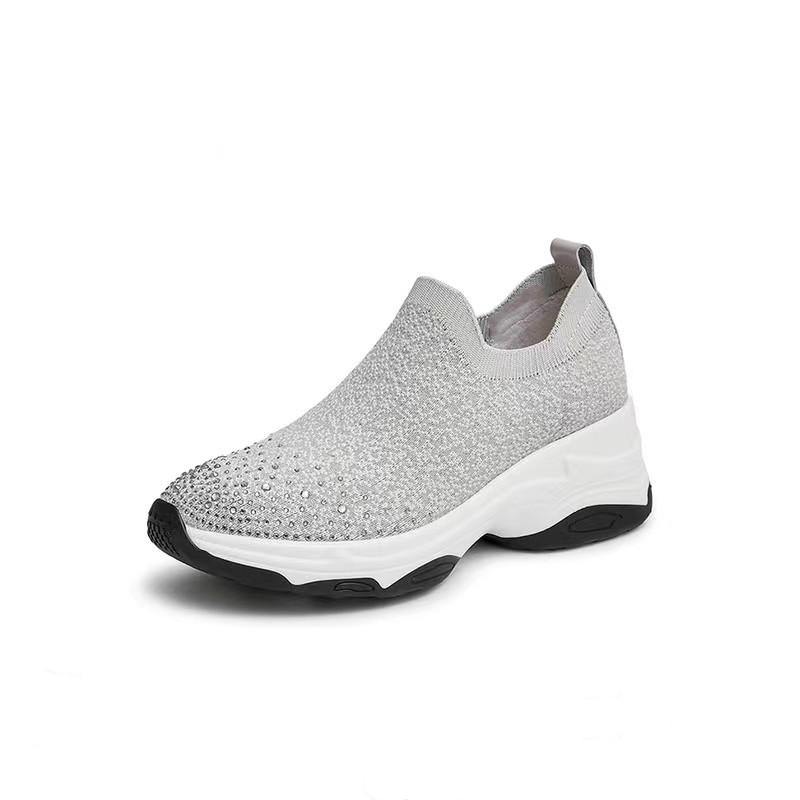 売り切れ注意スリッポン スニーカー ラインストーン 黒 灰色 バイカラー シンプル 厚底 かっこいい セレブ シューズ ブラック グレー クッション ソール 柔らかい キラキラ パヴェ クリスタル 抜