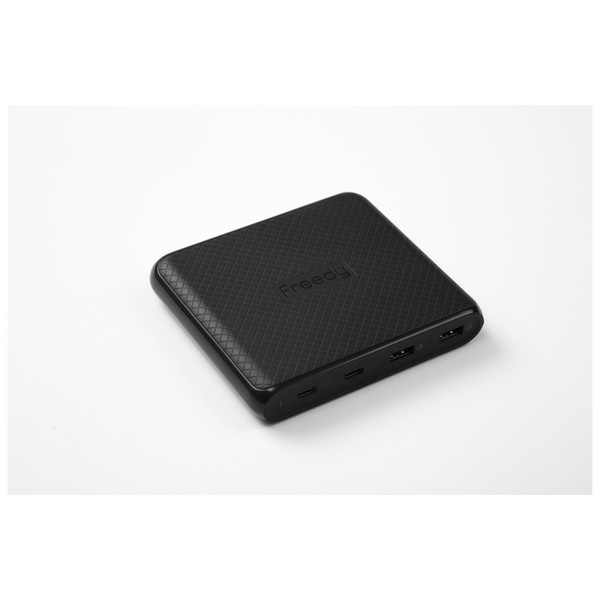 EA1707BK ブラック [90W マルチポートチャージャー]