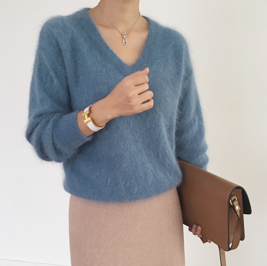 [by yam]モヘアvネックニット