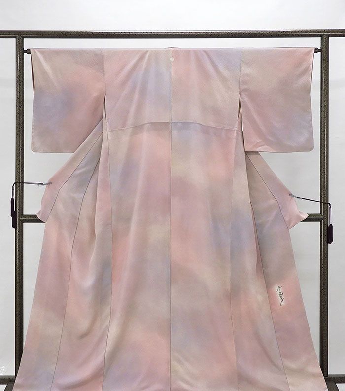 色無地 正絹 染色作家 斉藤三才作 身丈162cm 裄丈64.5cm 色無地 五三桐 リサイクル 着物 結婚式 入学式 卒業式 a4013