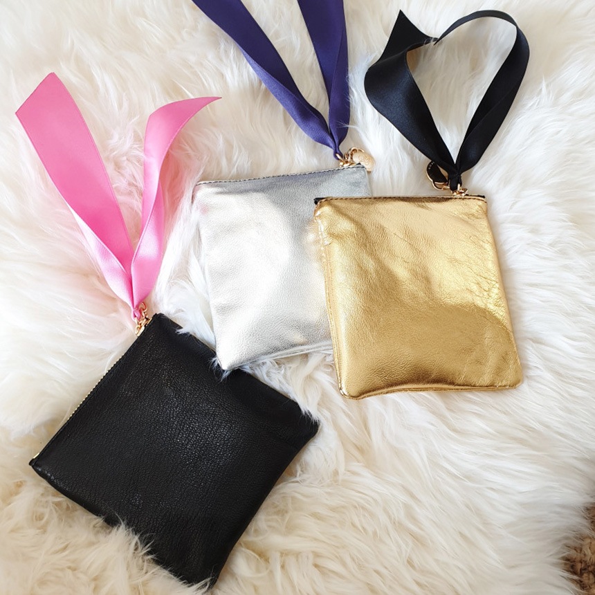 (プレミアムのラベル)羊革のリボン財布 / ミニパウチ 5,311円