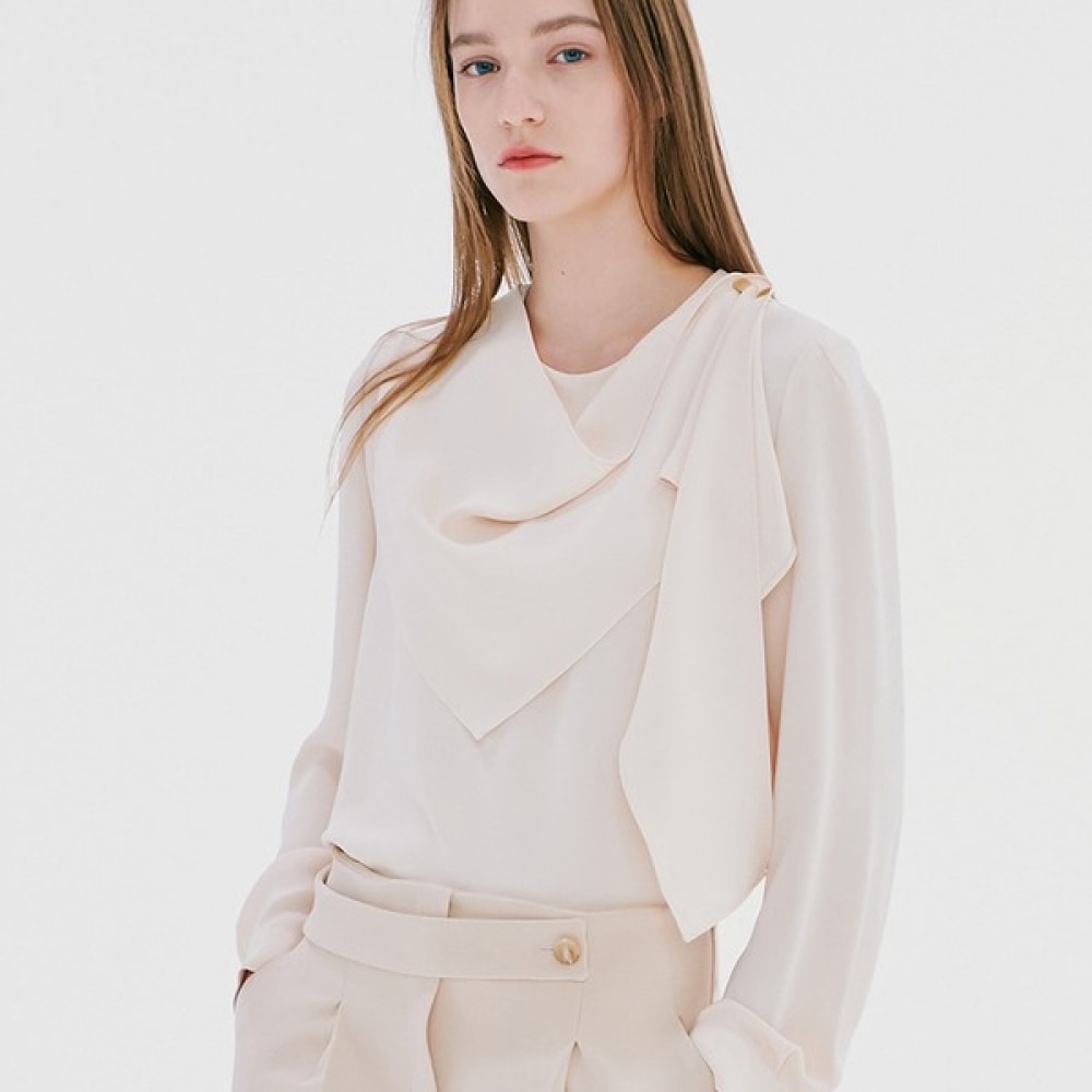 (リアーナニューヨーク) ドレーピングスカーフブラウス RPKWBL010 9,760円