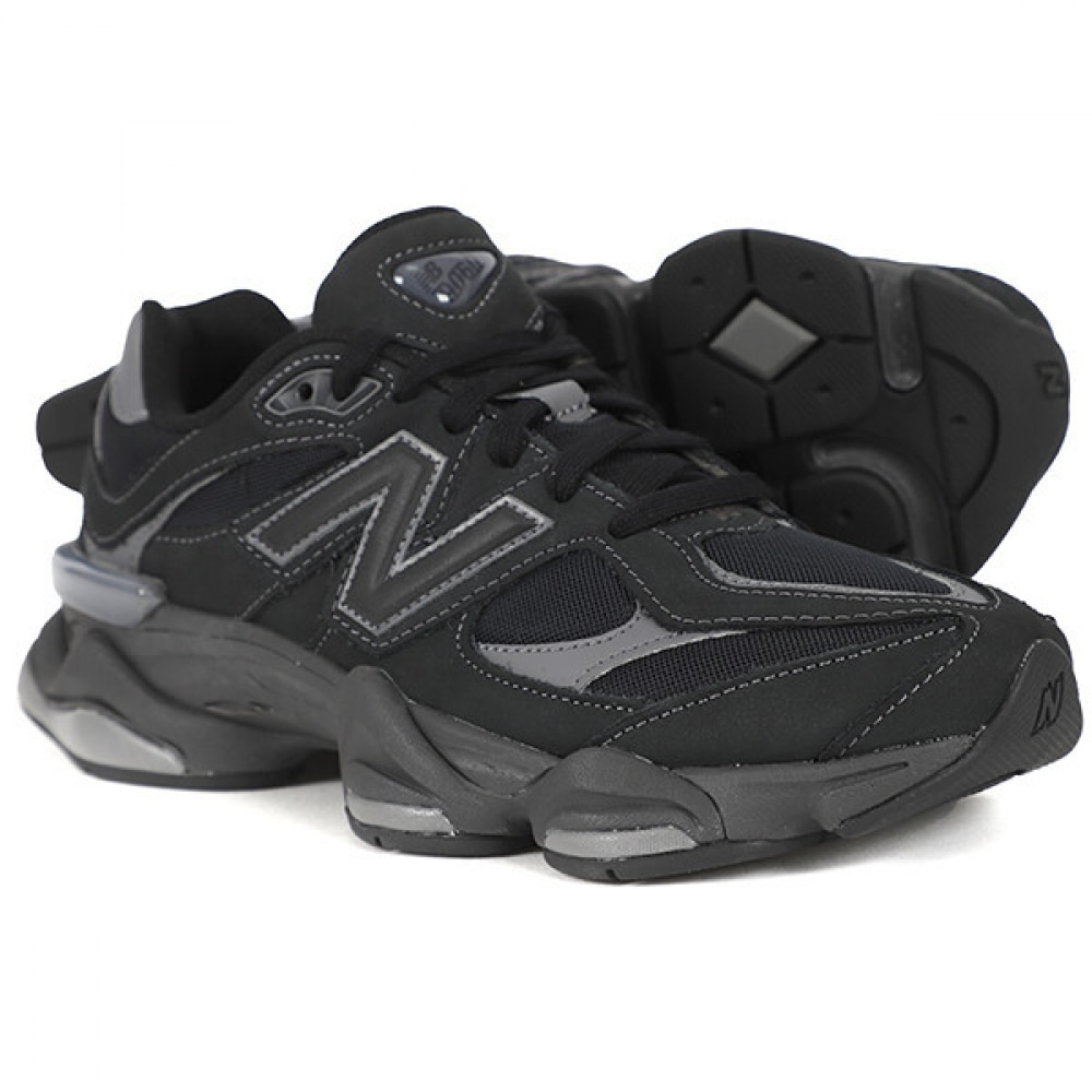ニューバランス 9060 モノブラック