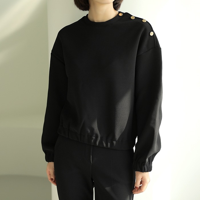 [韓国ファッション] 裏フリースボア ショルダーボタン ゴム袖 プルオーバー