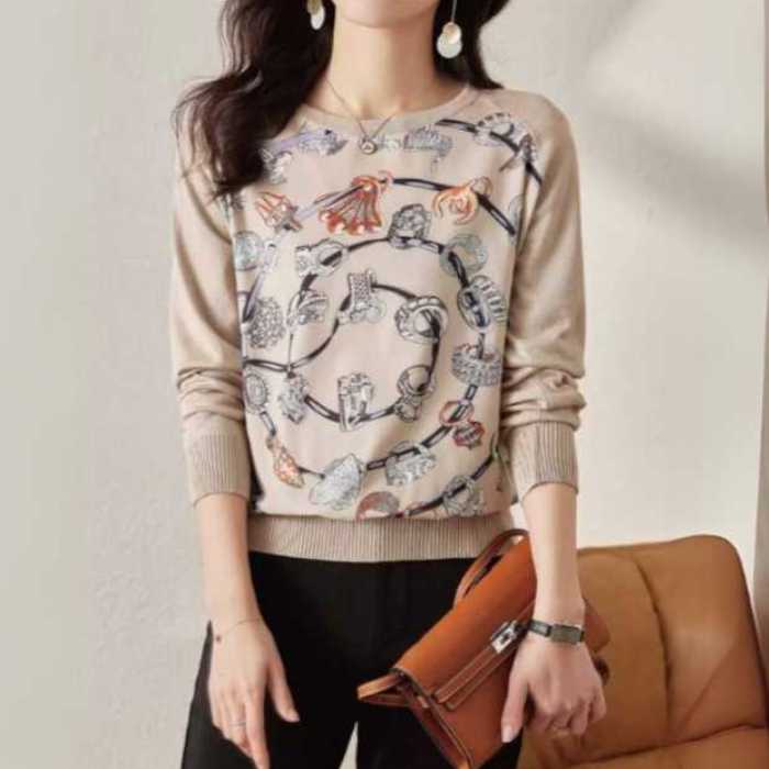 きれいめレディースファッション トップス S M L XL 2XL スカーフ柄のニットシャツ 20代