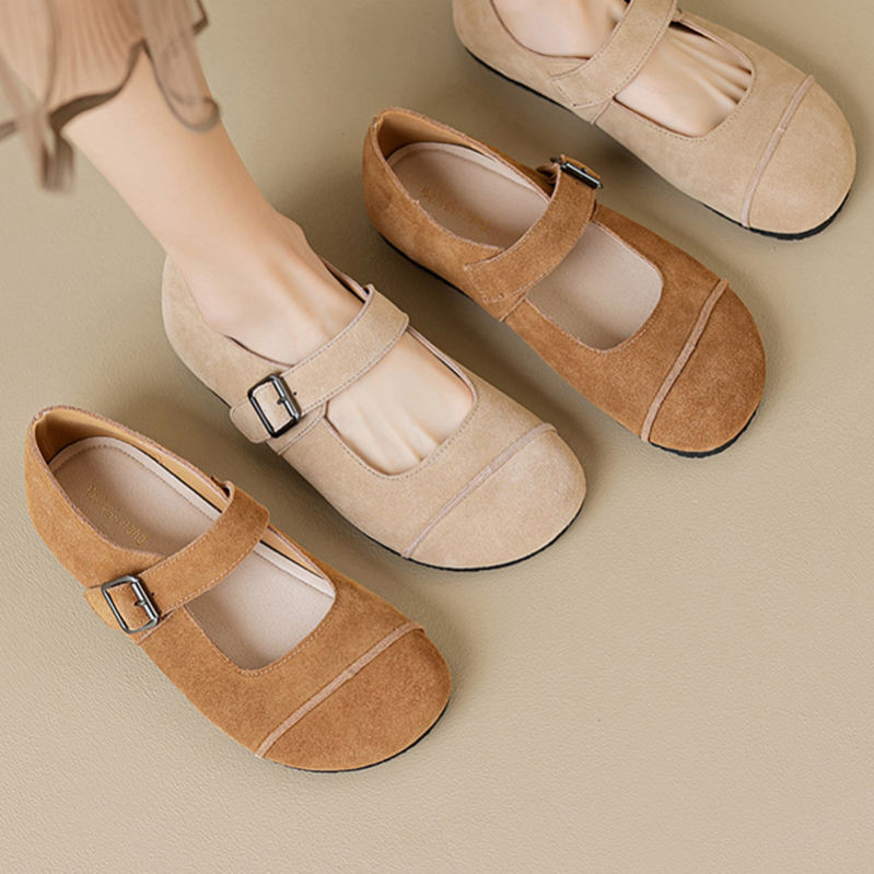 500円OFFクーポン パンプス フラットシューズ 秋冬 レディース ローヒールパンプス 歩きやすい フラットパンプス ラウンドトゥ ストラップパンプス バレエシューズ 軽量 らくちん ローヒール 痛