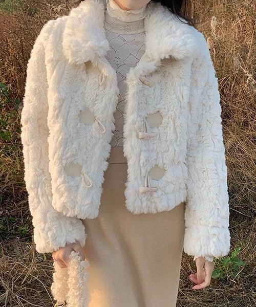 コート ダッフルコート YUGA ショート丈フワモコジャケット レディース