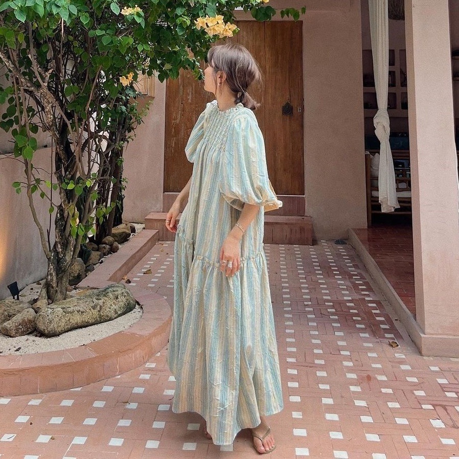 レディース ワンピース フレア マキシ 5分袖 ボリューム袖 バルーン袖 袖あり スタンドカラー ワイド フレア 切り替え フェミニン シフォン フリル シャーリング ヴィンテージ 配色 薄手