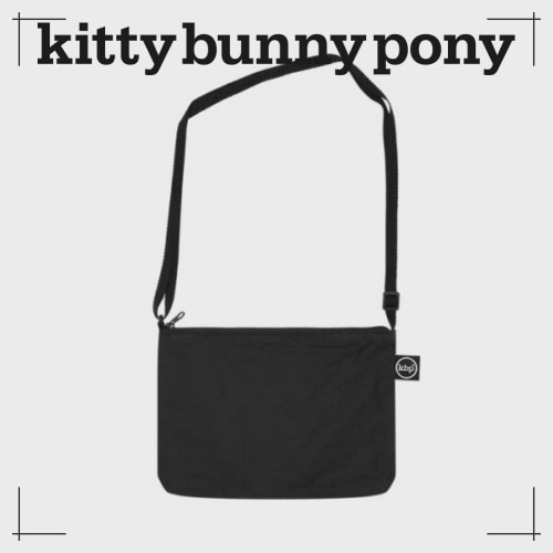 kittybunnypony Crinkle Ripstop ブラック サコッシュ