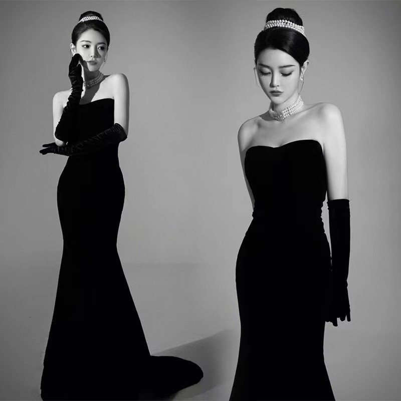 ブラックベルベットブトップシンプルホスト宴会パフォーマンスイブニングドレス花嫁旅行写真撮影ライトウェディングドレススモールテール 6,241円