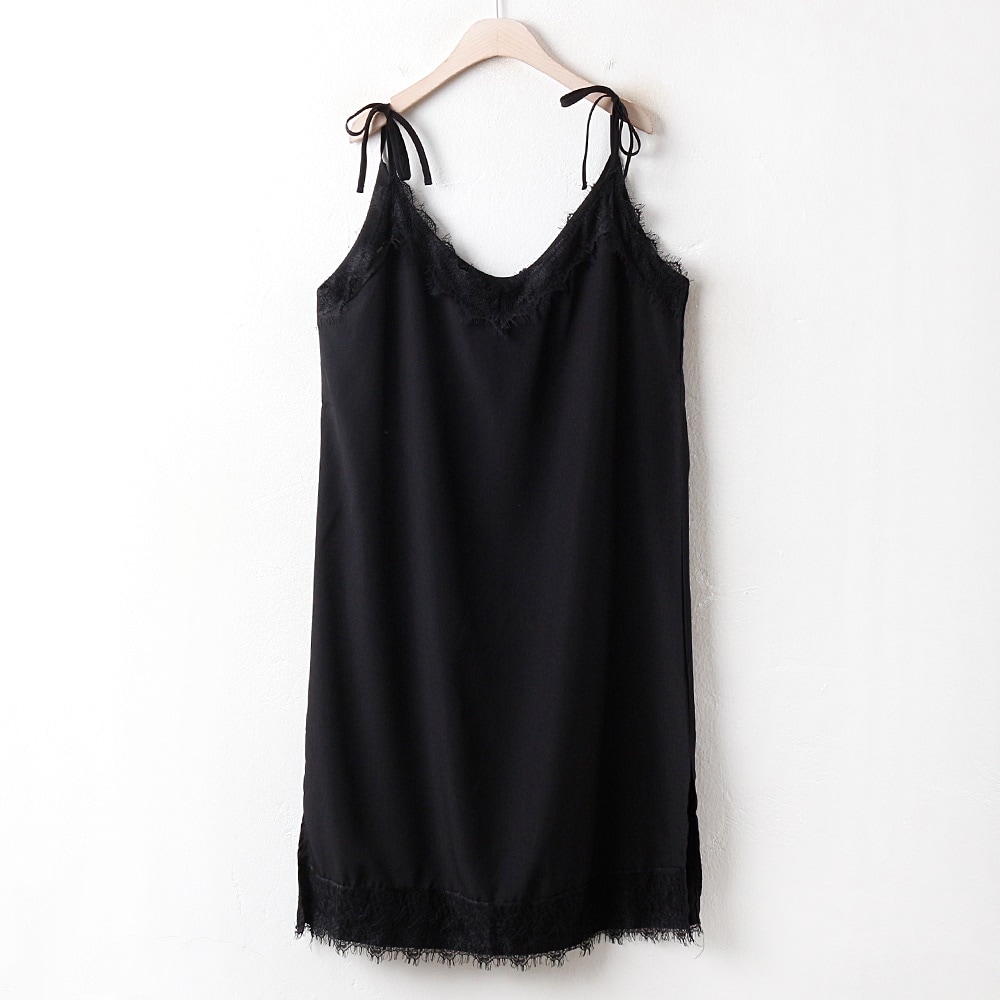 送料無料ストラップレースBワンピースCM2304M806ビッグサイズの婦人服大きい服韓国製作ミクロ中年