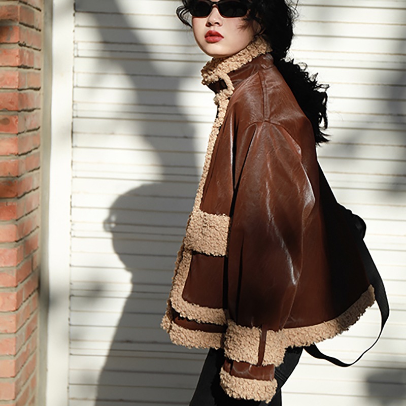 ムートンジャケット コーヒー色 ムートン PU 中綿コート ライダースジャケット レディース 毛皮コート 切り替え キルティングジャケット 秋冬 ファッション