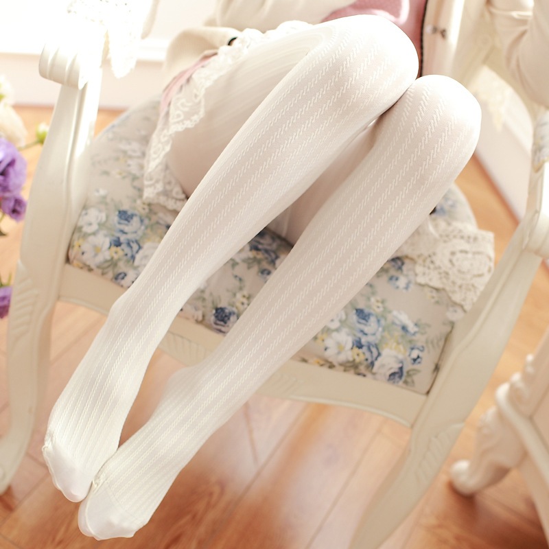 女性用の白いストッキング美しい脚ベルベットのパンスト上質なンパターンのスレッド